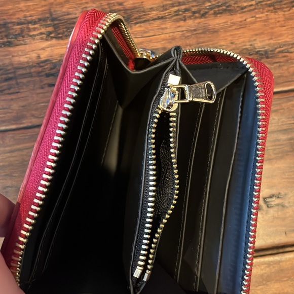 Chiara Ferretti Zippered Wallet - Picture 3 of 3